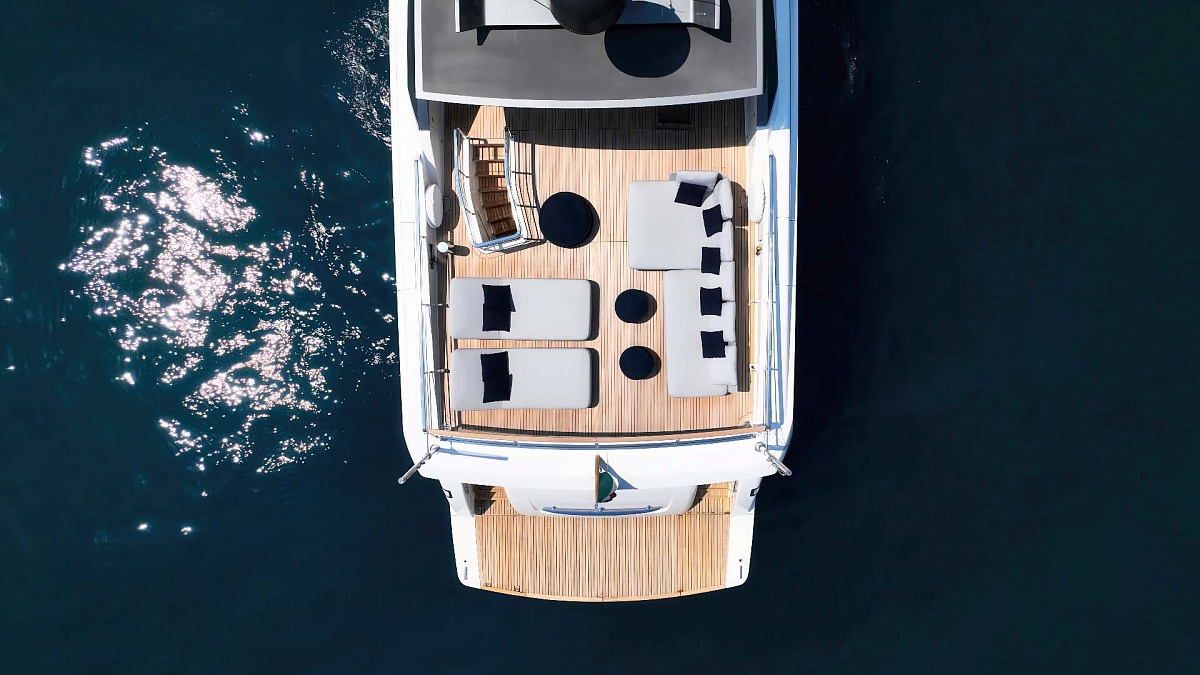 Аренда мега яхты Sanlorenzo SL96 Aman на Сардинии, Италия
